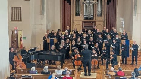 Chromatica performing with instrumentalists in Santa Fe, New Mexico
